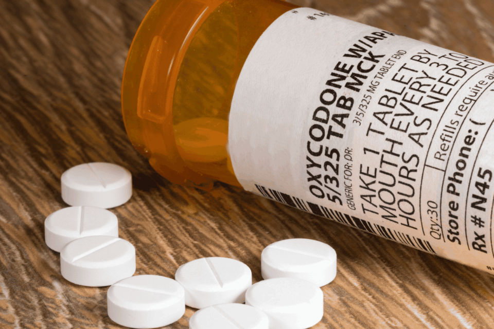 What is the difference between Percocet and Vicodin