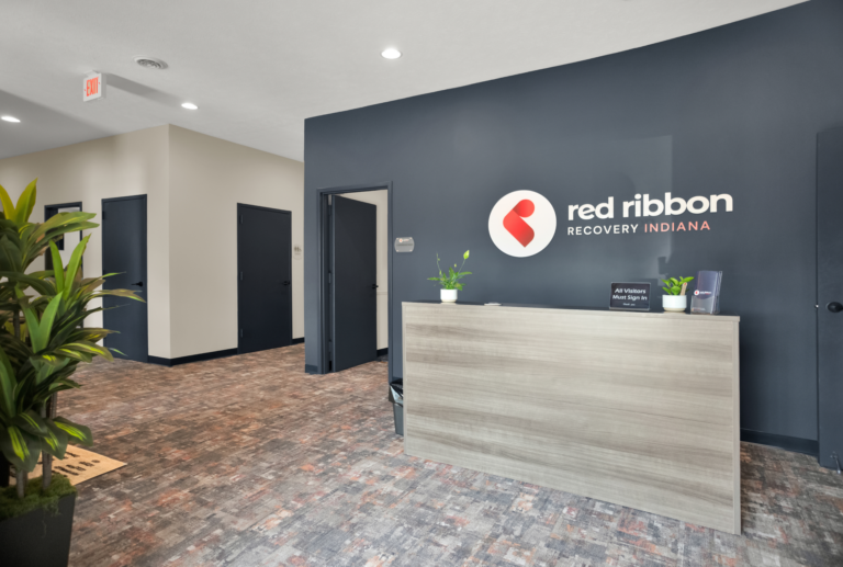 Comfortable reception area at Red Ribbon Recovery Indiana, drug and alcohol addiction treatment center.